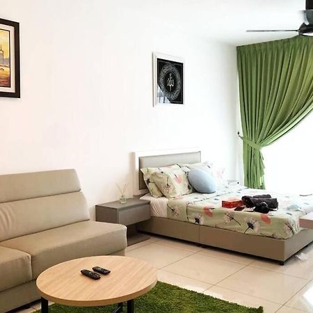 ZY Studio @ EVO SOHO Bangi [ASTRO WiFi NETFLIX] Eksteriør billede